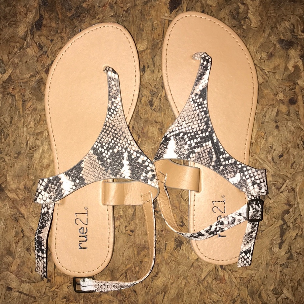 sandles